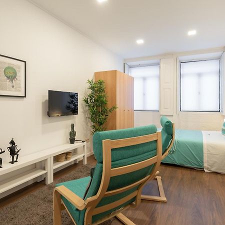Host Wise - Modern Studios With Terrace - Walk Everywhere Порту Номер фото