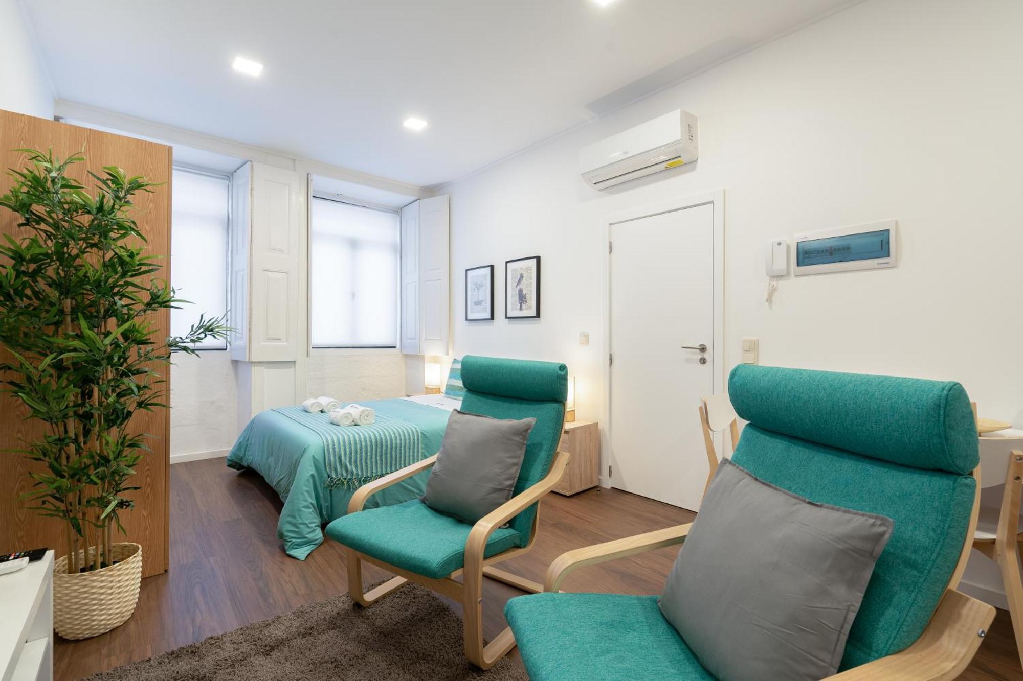 Host Wise - Modern Studios With Terrace - Walk Everywhere Порту Номер фото