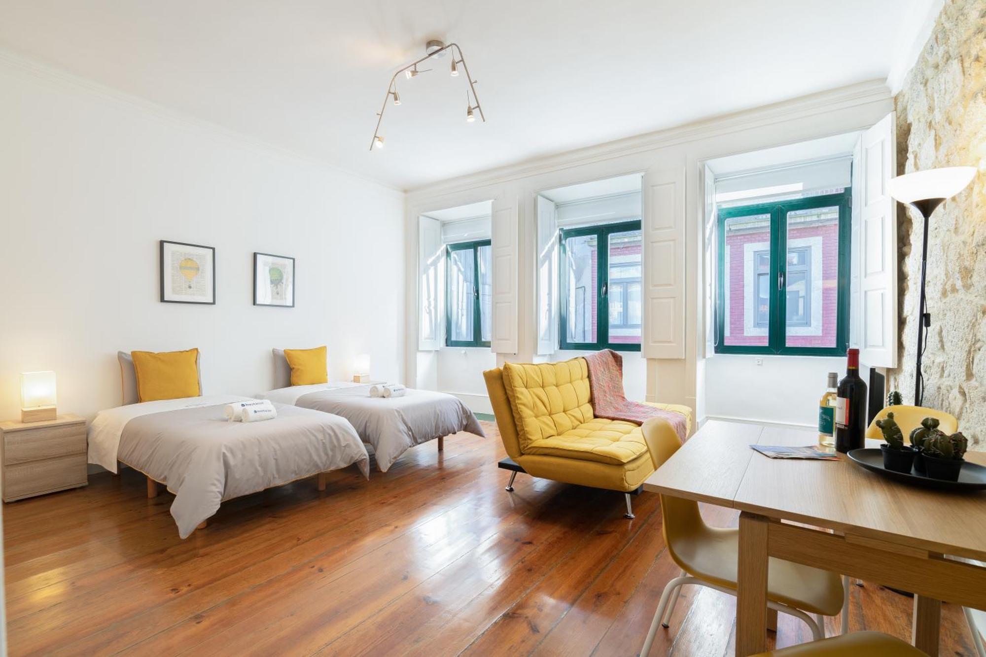 Host Wise - Modern Studios With Terrace - Walk Everywhere Порту Номер фото